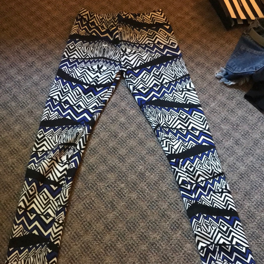 JustCozy Patterned Leggings